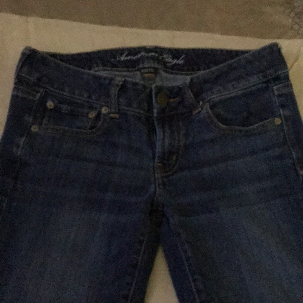AE FAVORITE BOYFRIEND JEAN size 6